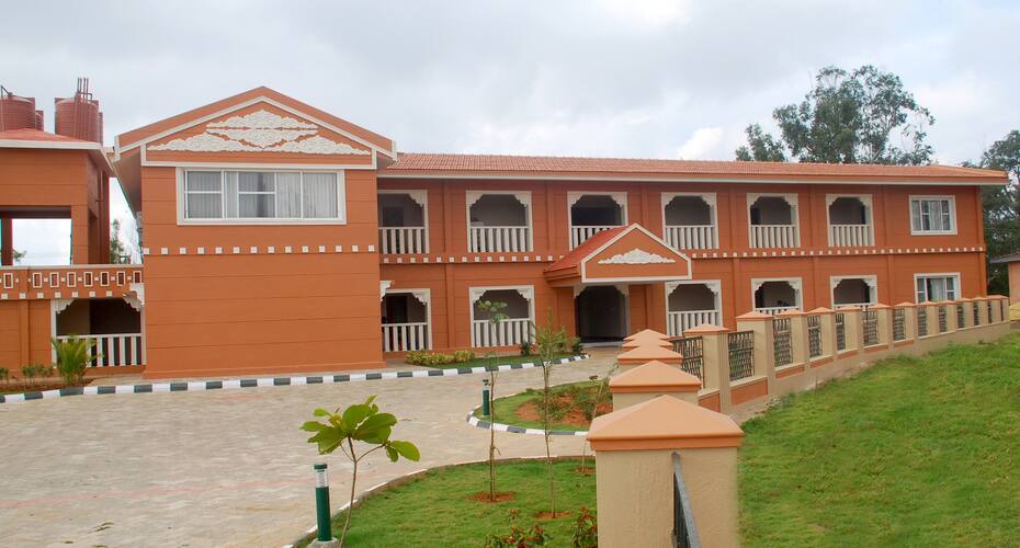 KSTDC Hotel Mayura Valley View, Madikeri 1